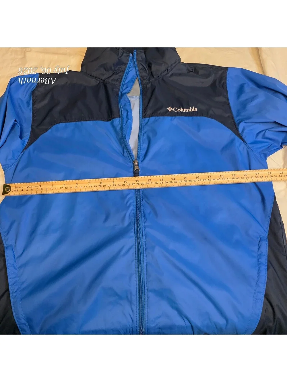 Columbia Glenmaker Mens  Blue and Black Lightweight Jacket, Size Medium
